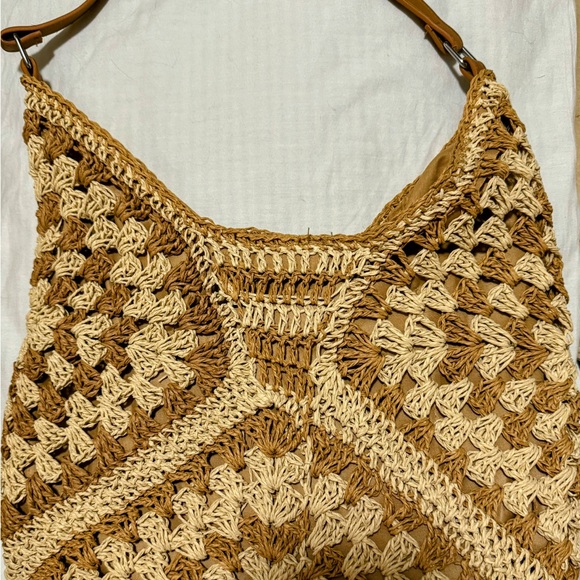 Purses - Picture 4 of 5